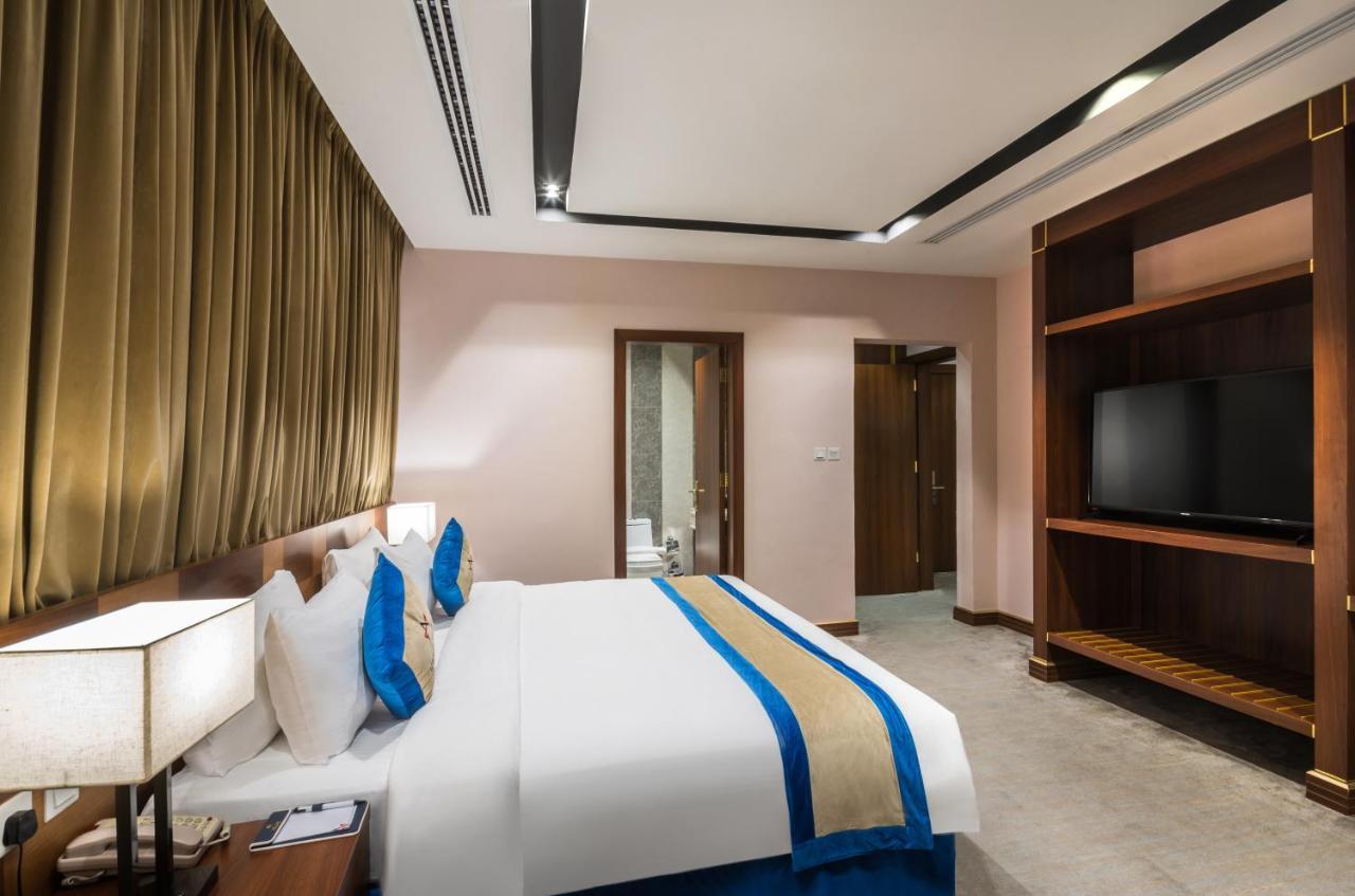 Al Malqa Elite Hotel Riyadh Exterior photo